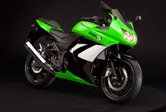 Kawasaki поколдовала над внешним обликом Ninja 250R 2009